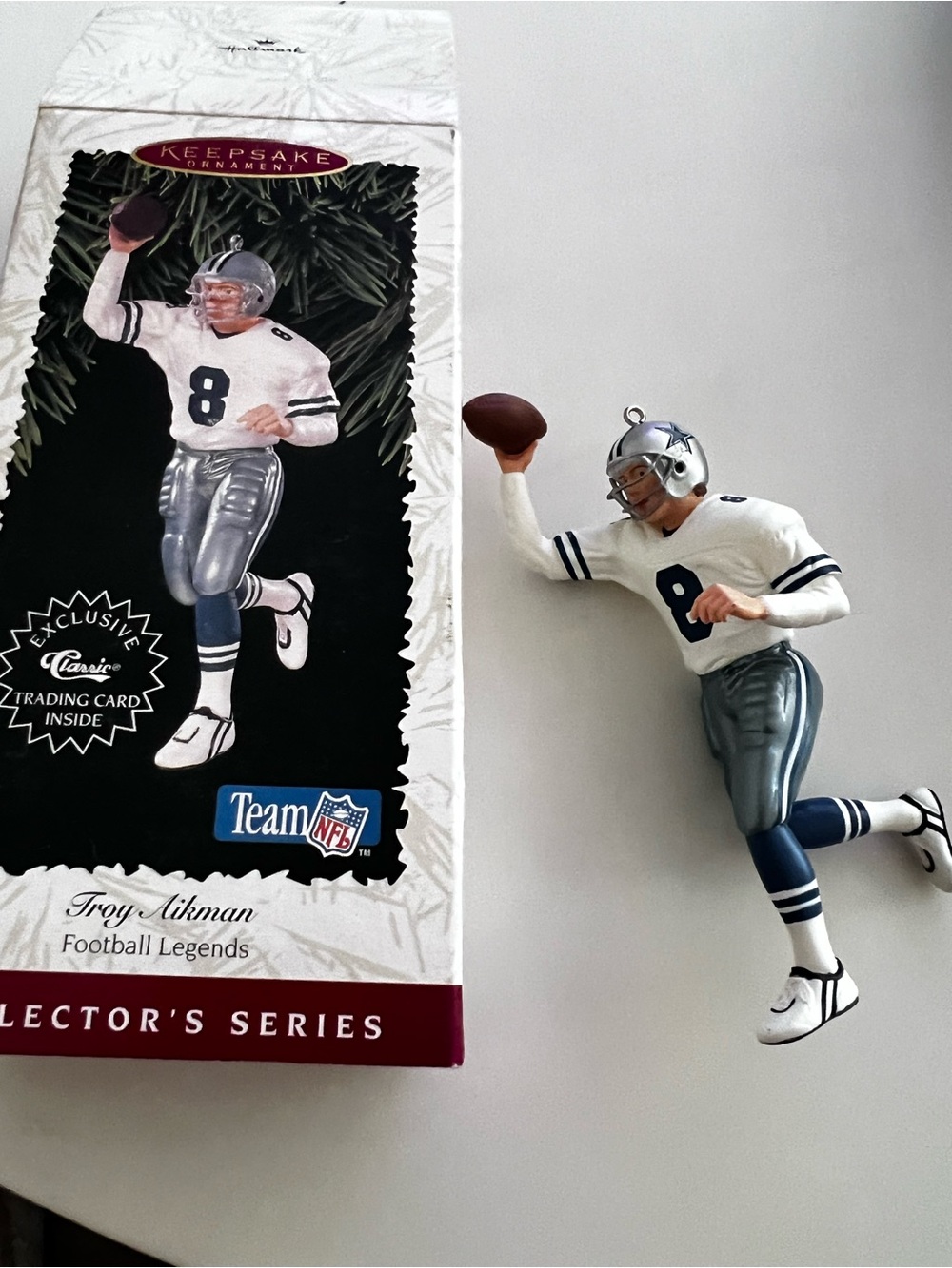 Vintage 1996 Hallmark Keepsake Troy Aikman Football Legends tree Ornament